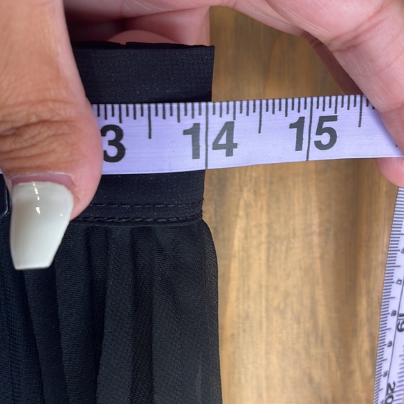 Pleated Midi Skirt - Picture 3 of 7